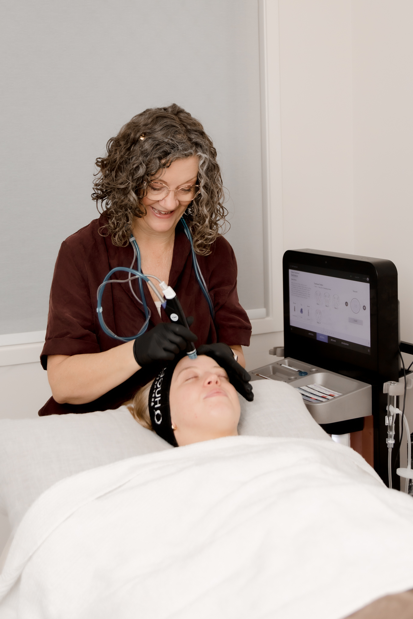 Hydrafacial So Sol Skin and Body Cosmetic Clinic Sunshine Coast